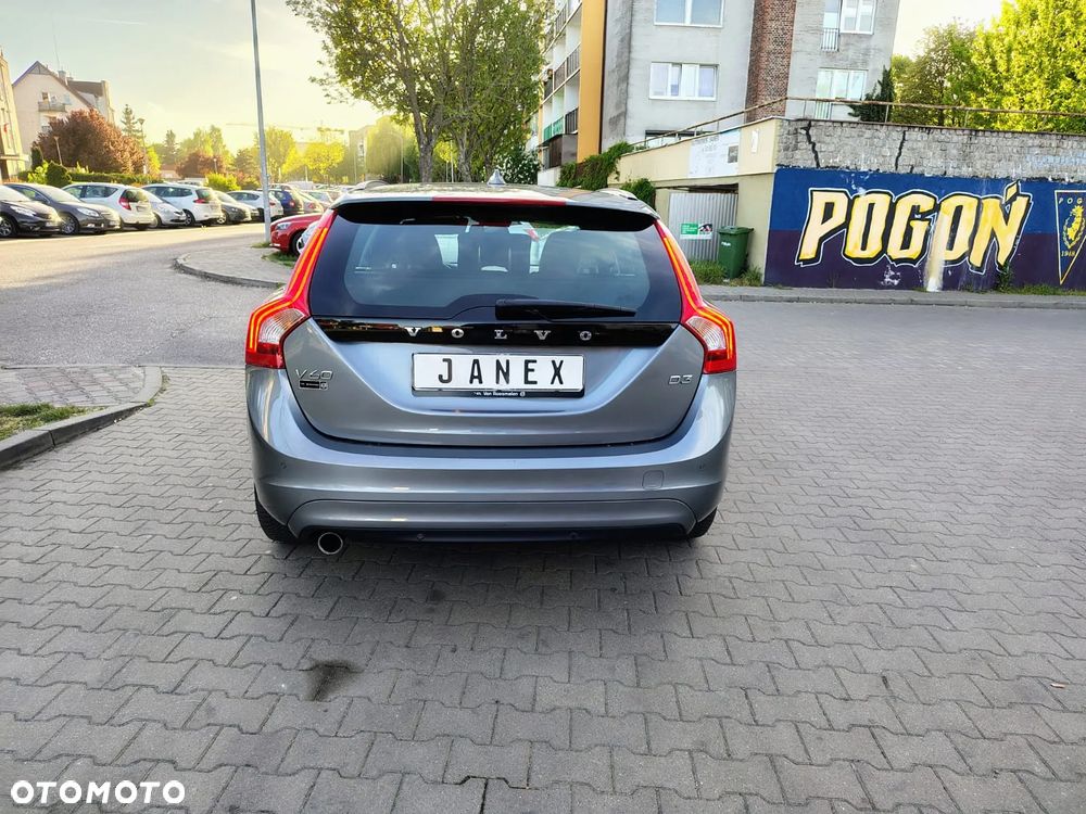 Volvo V60 D3 Linje Business - 12