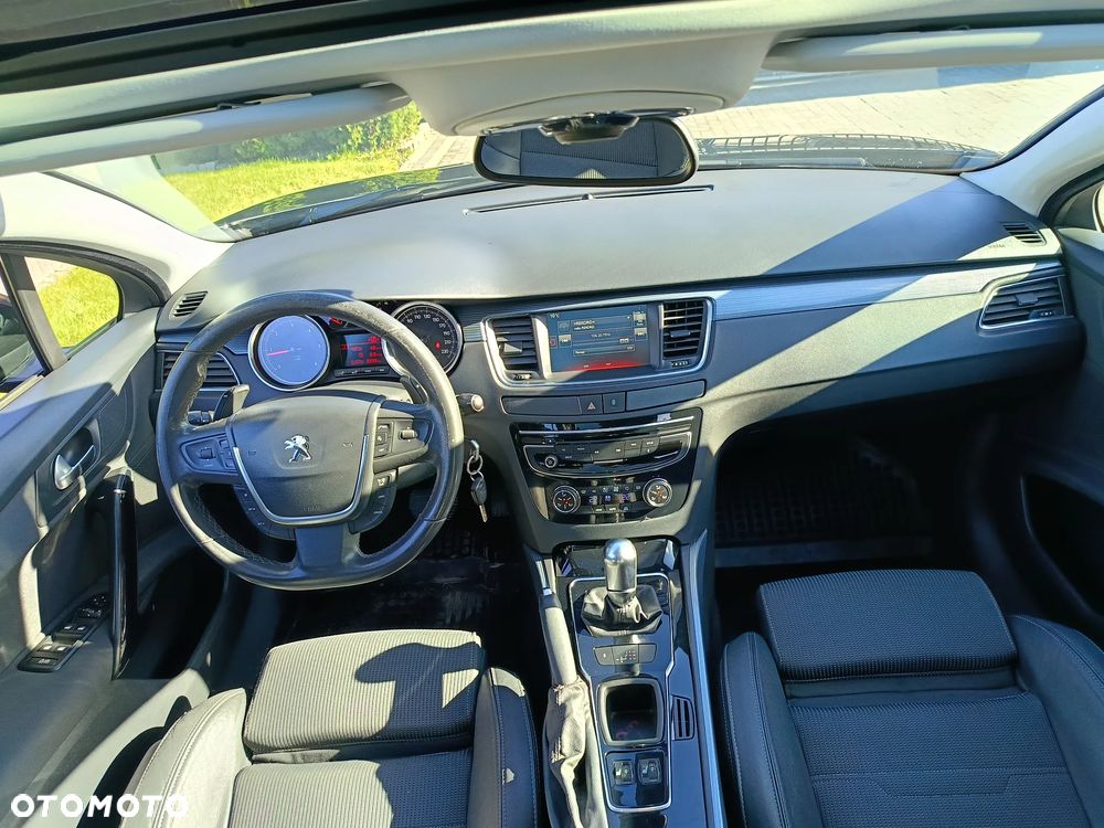 Peugeot 508 1.6 e-HDi Active S&S - 9