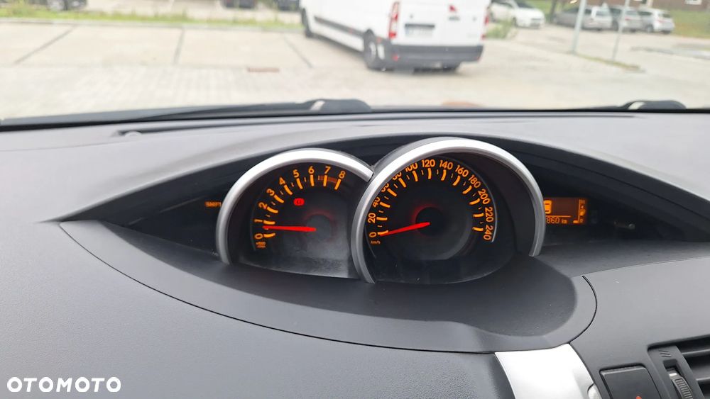 Toyota Verso 1.8 Premium - 17