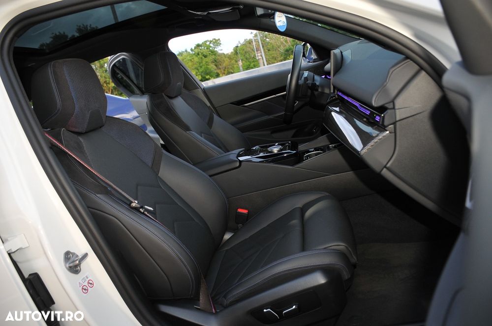 BMW Seria 5 520d xDrive AT MHEV - 9