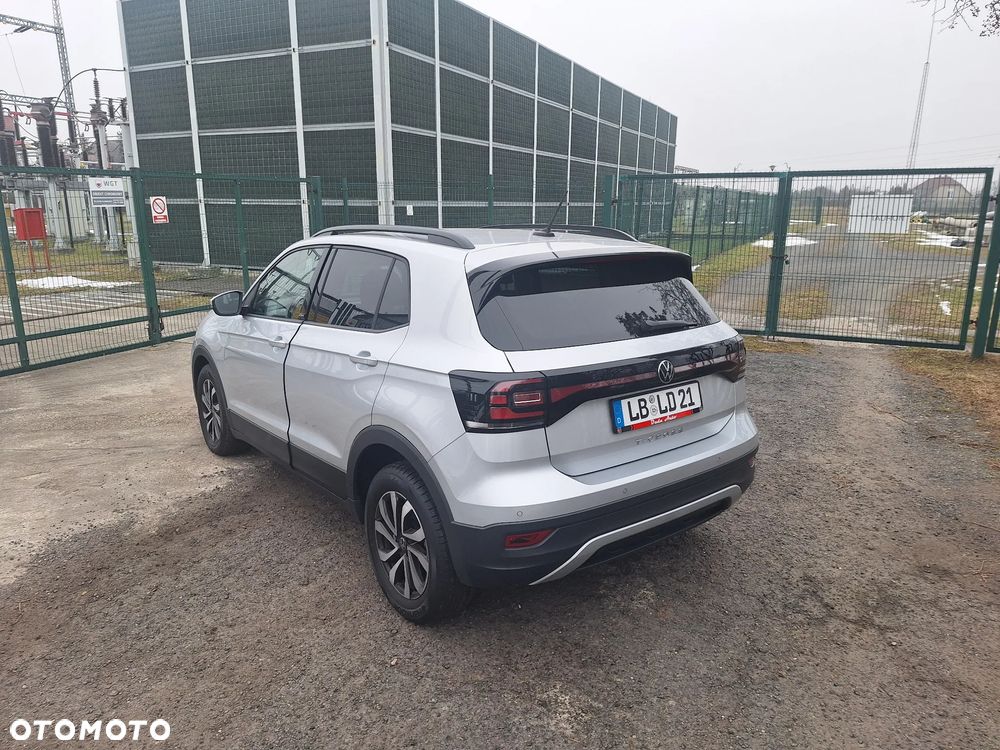 Volkswagen T-Cross - 3