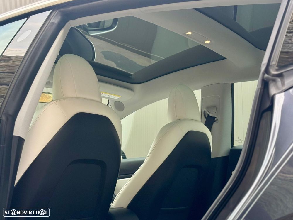 Tesla Model 3 Long Range AWD Dual Motor - 51