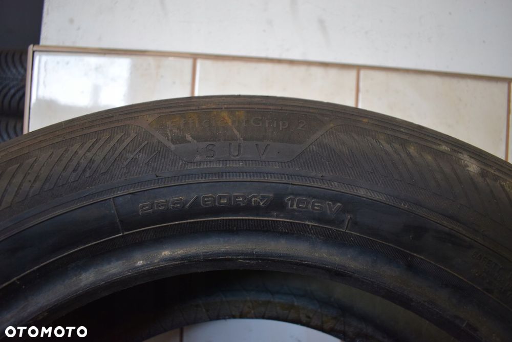 R17 255/60 Goodyear EfficientGrip 2 SUV Wysyłka gratis! - 6