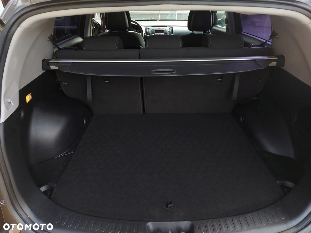 Kia Sportage 2.0 CRDI 4WD Dream-Team Edition - 20