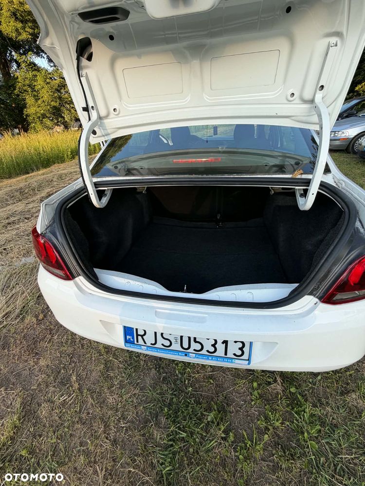Peugeot 301 1.6 BlueHDi Active - 9