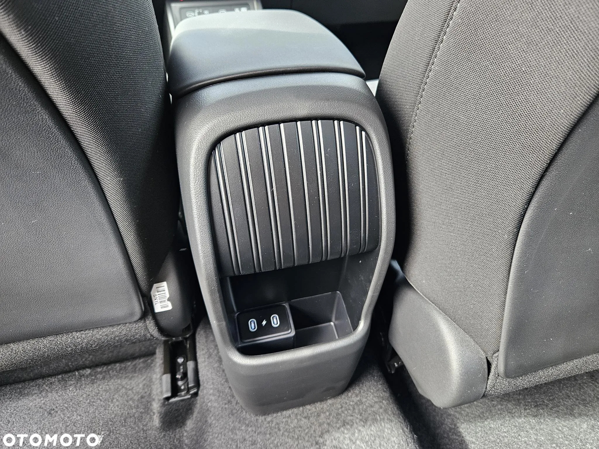 Hyundai Kona 1.6 GDI Hybrid Smart DCT - 12