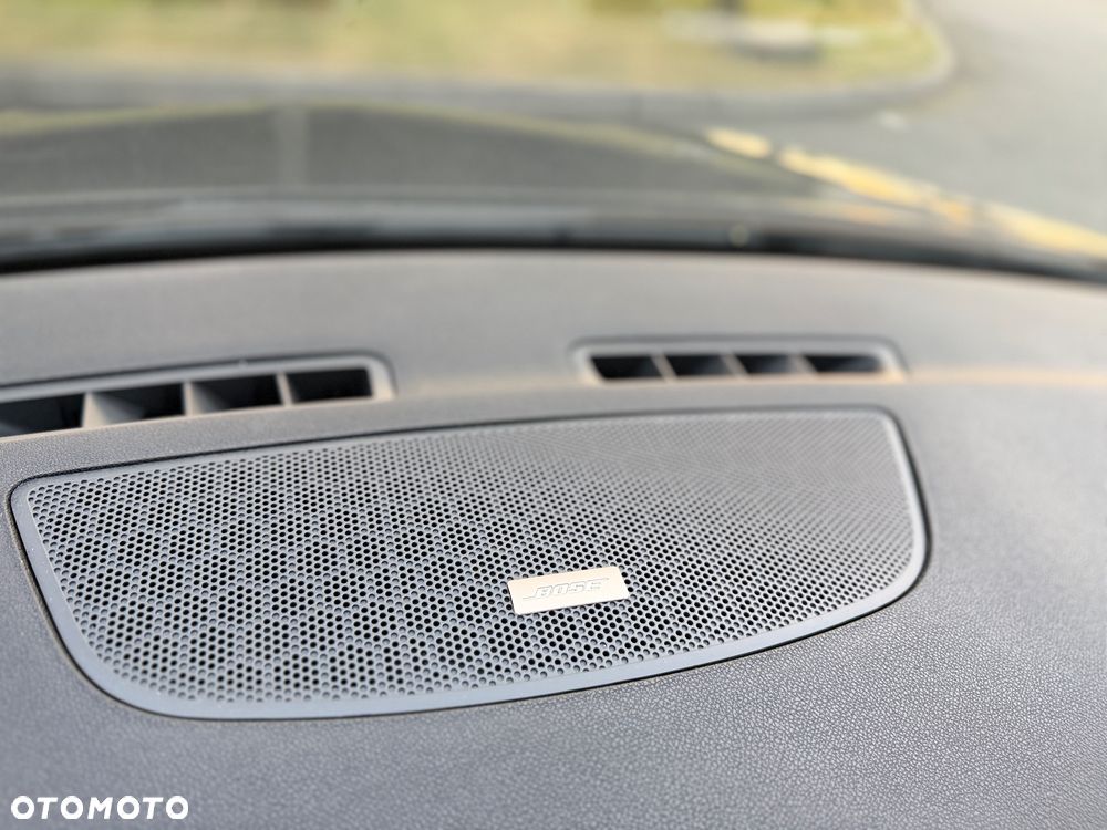Renault Laguna 2.0 T Bose Edition - 27