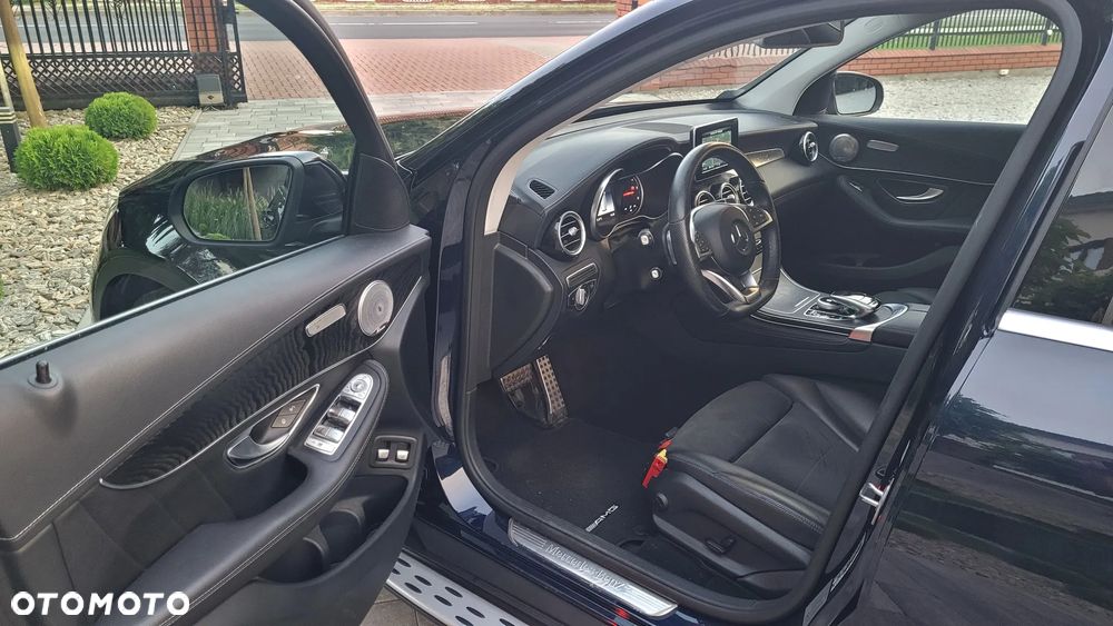 Mercedes-Benz GLC - 7