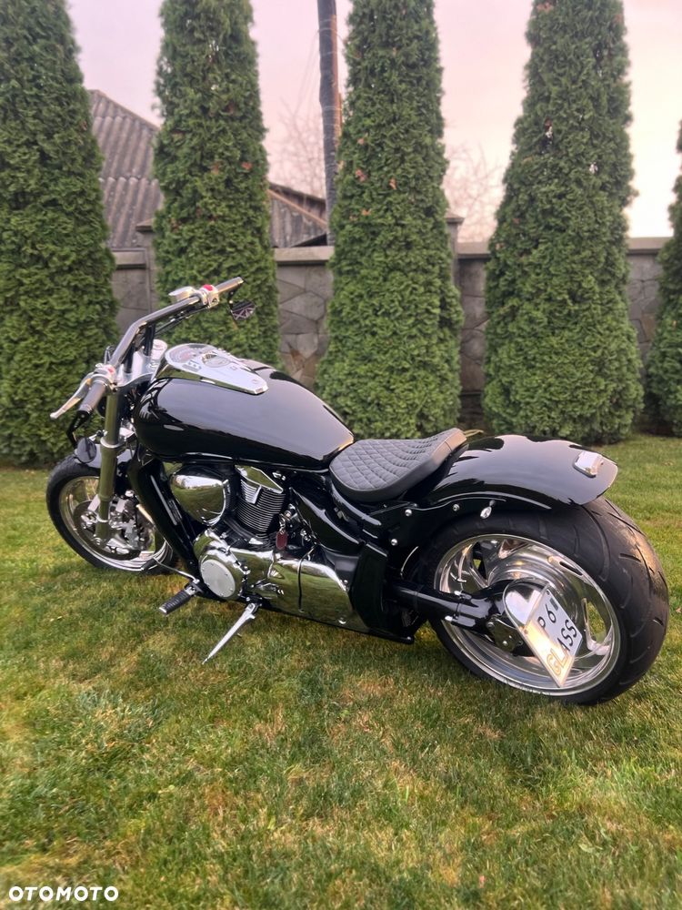 Suzuki Intruder - 6