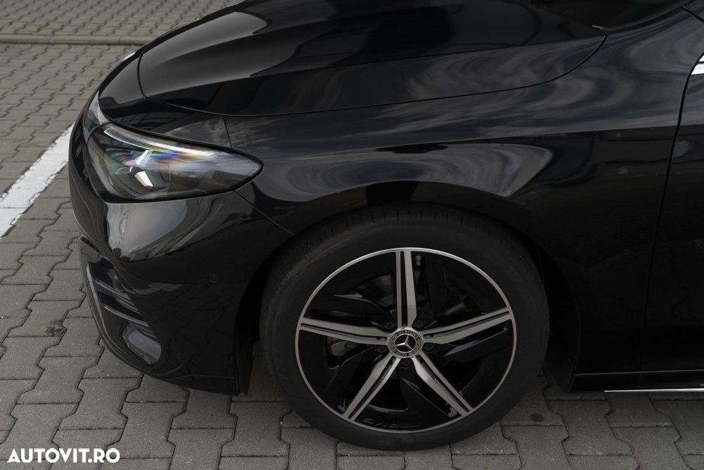 Mercedes-Benz CLA 180 - 33