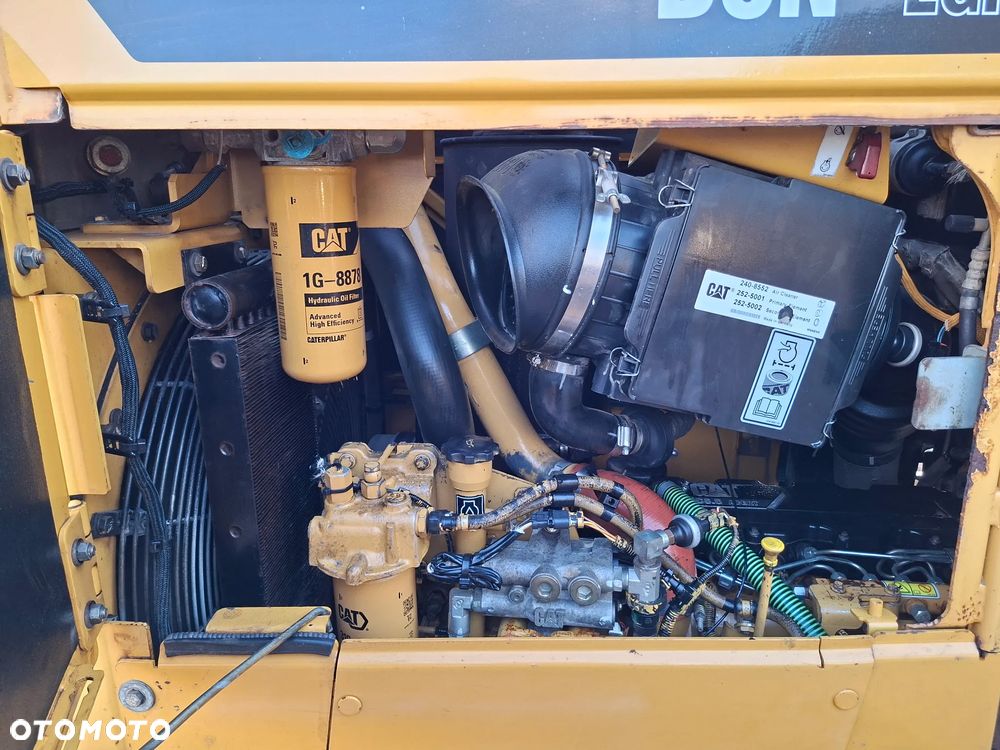 Caterpillar CAT D6N LGP - 33