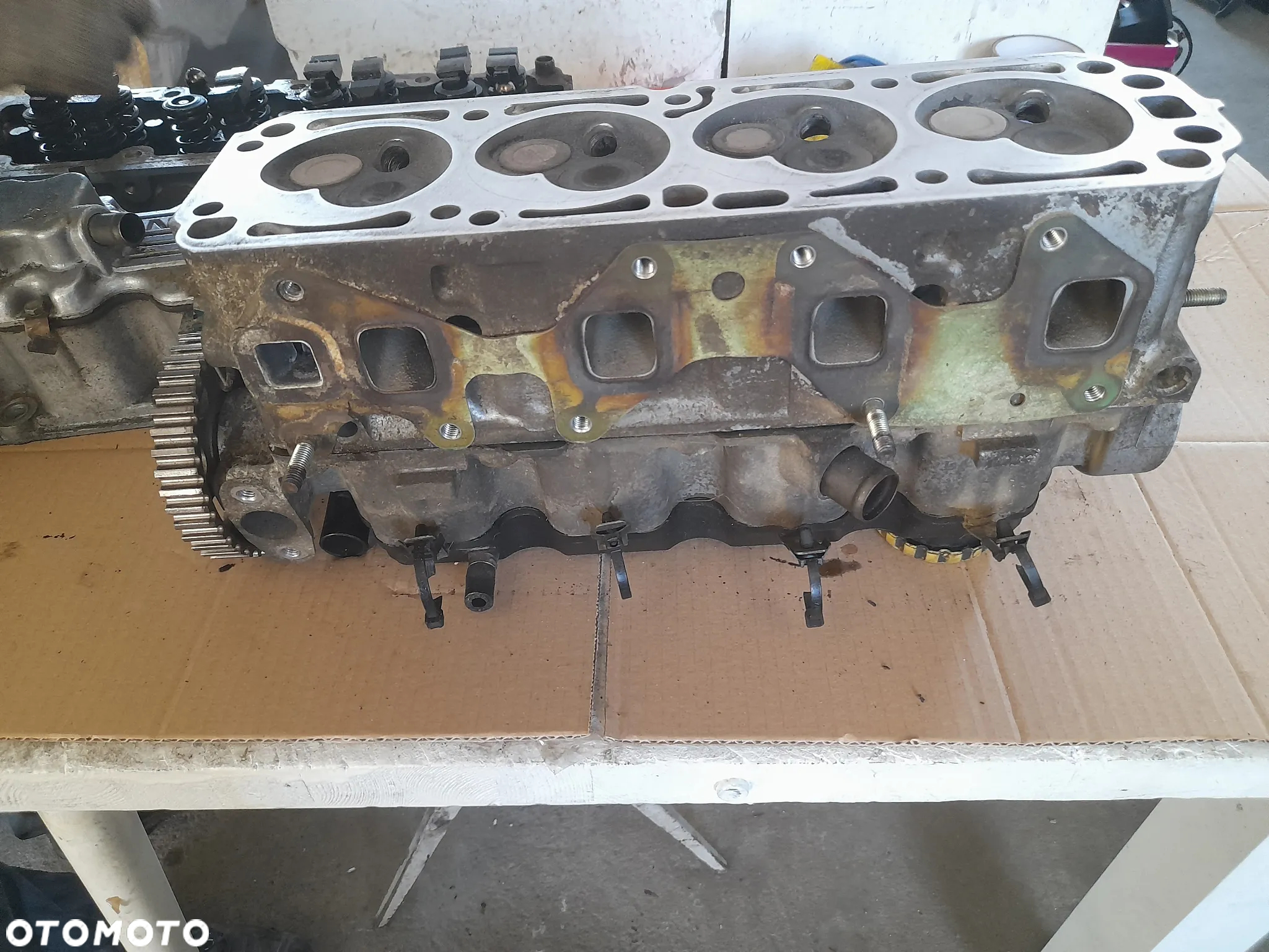 Głowica Opel 1.4 8V 90502805 - 2