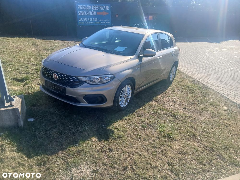 Fiat Tipo 1.4 16v Easy - 1