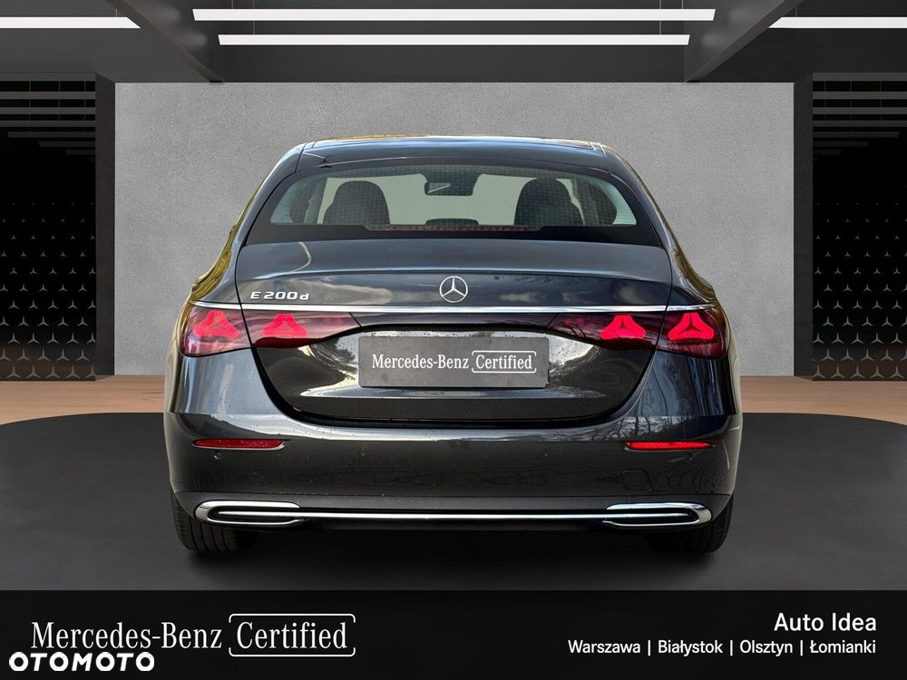 Mercedes-Benz Klasa E - 8