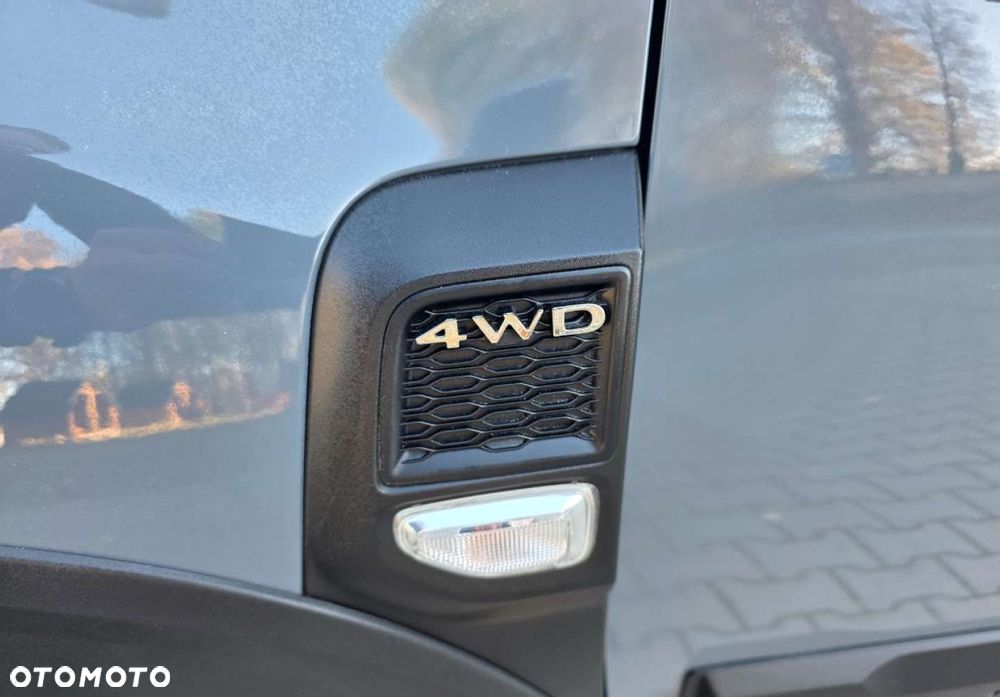 Dacia Duster 1.3 TCe Journey 4WD - 36