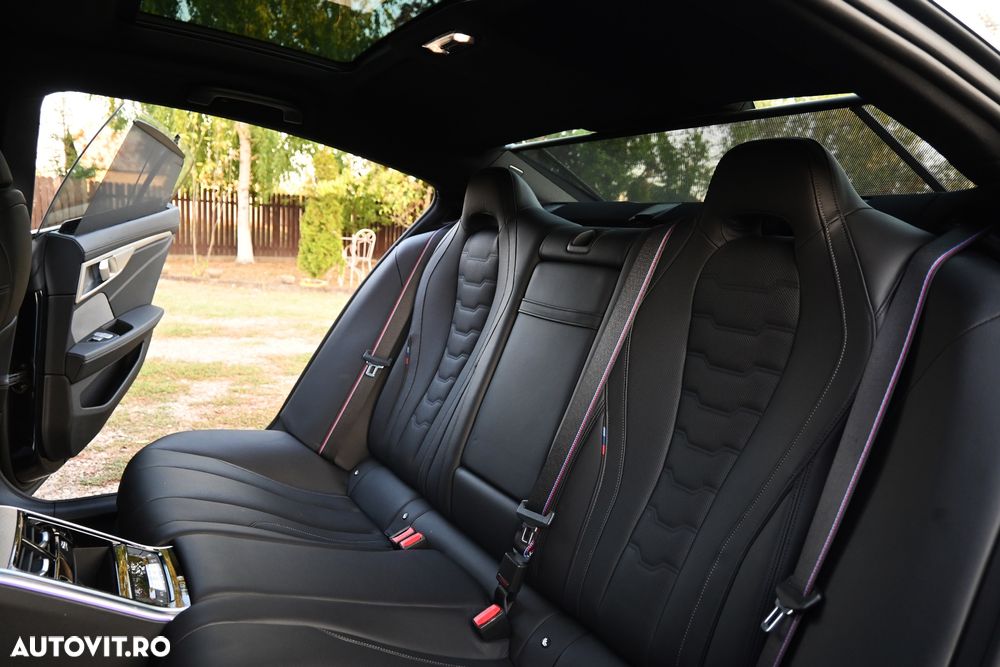 BMW Seria 8 840i xDrive - 26