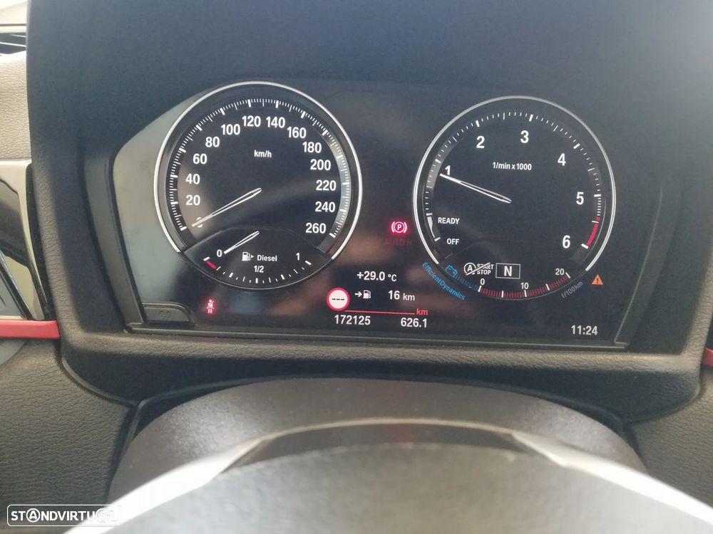 BMW X1 xDrive18d Sport Line - 14