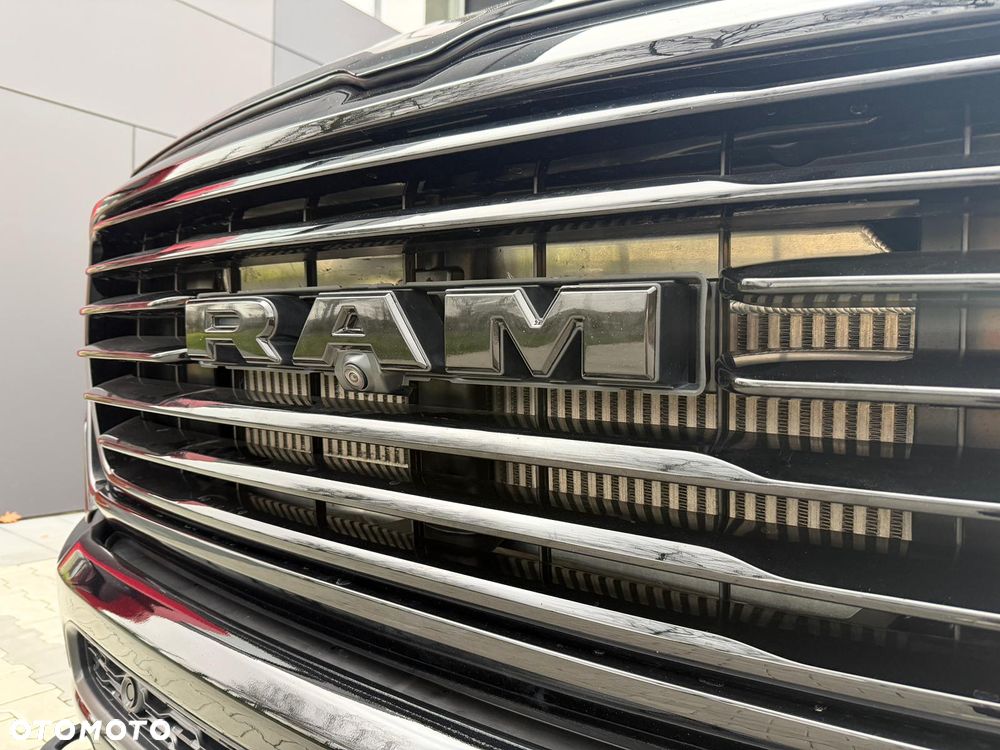RAM 1500 Crew Cab Limited - 11