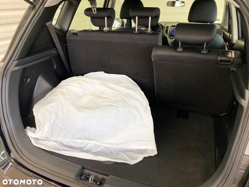 Hyundai ix20 1.6 BlueDrive Comfort - 31