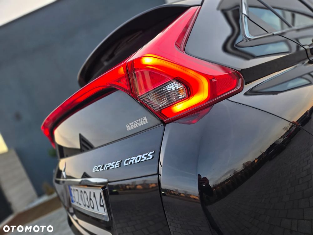 Mitsubishi Eclipse Cross 1.5 T GPF Intense Pro CVT 4WD - 13