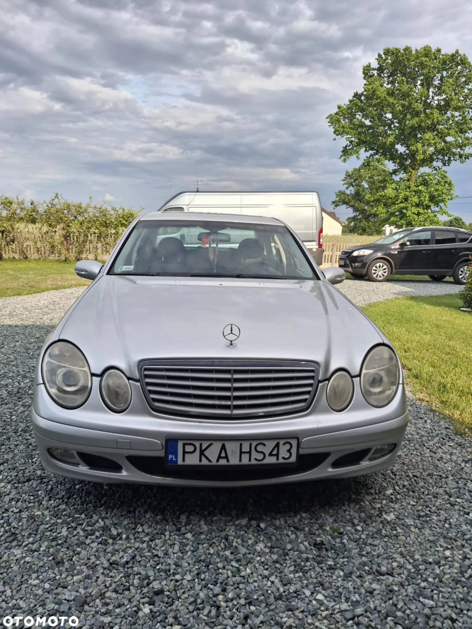 Mercedes-Benz Klasa E 200 Kompressor T Classic - 2