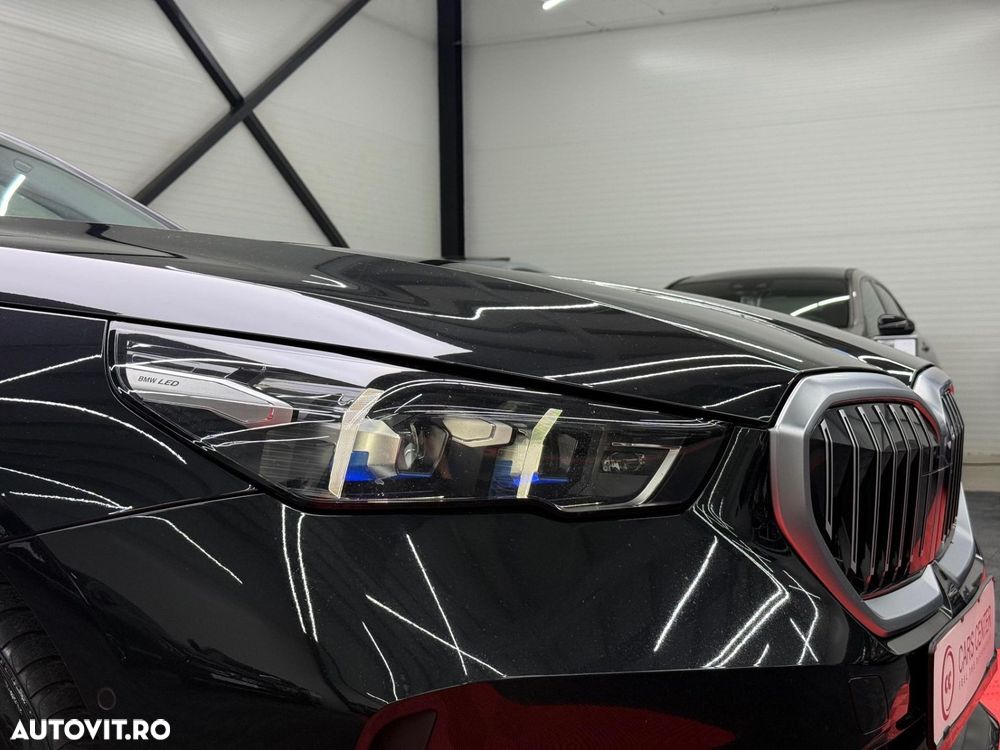 BMW Seria 5 520d xDrive AT MHEV - 10
