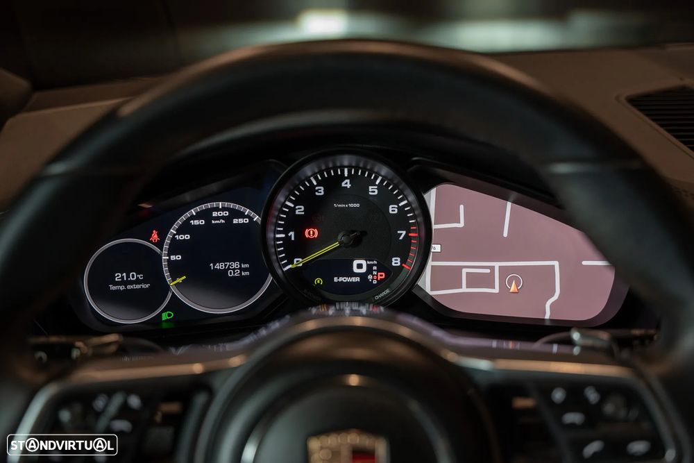 Porsche Cayenne Coupé - 17