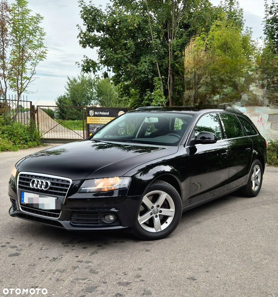 Audi A4 - 1