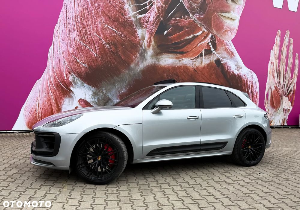 Porsche Macan - 2