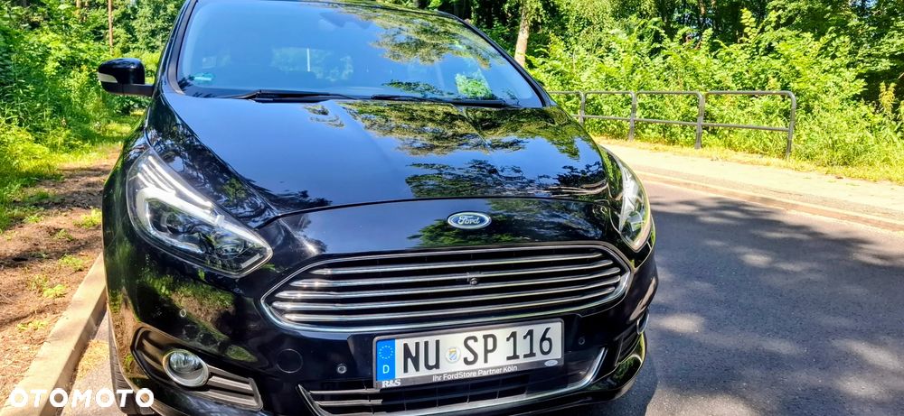 Ford S-Max 1.5 EcoBoost Titanium - 3