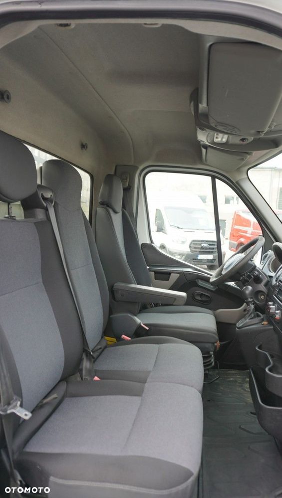Renault Master - 18