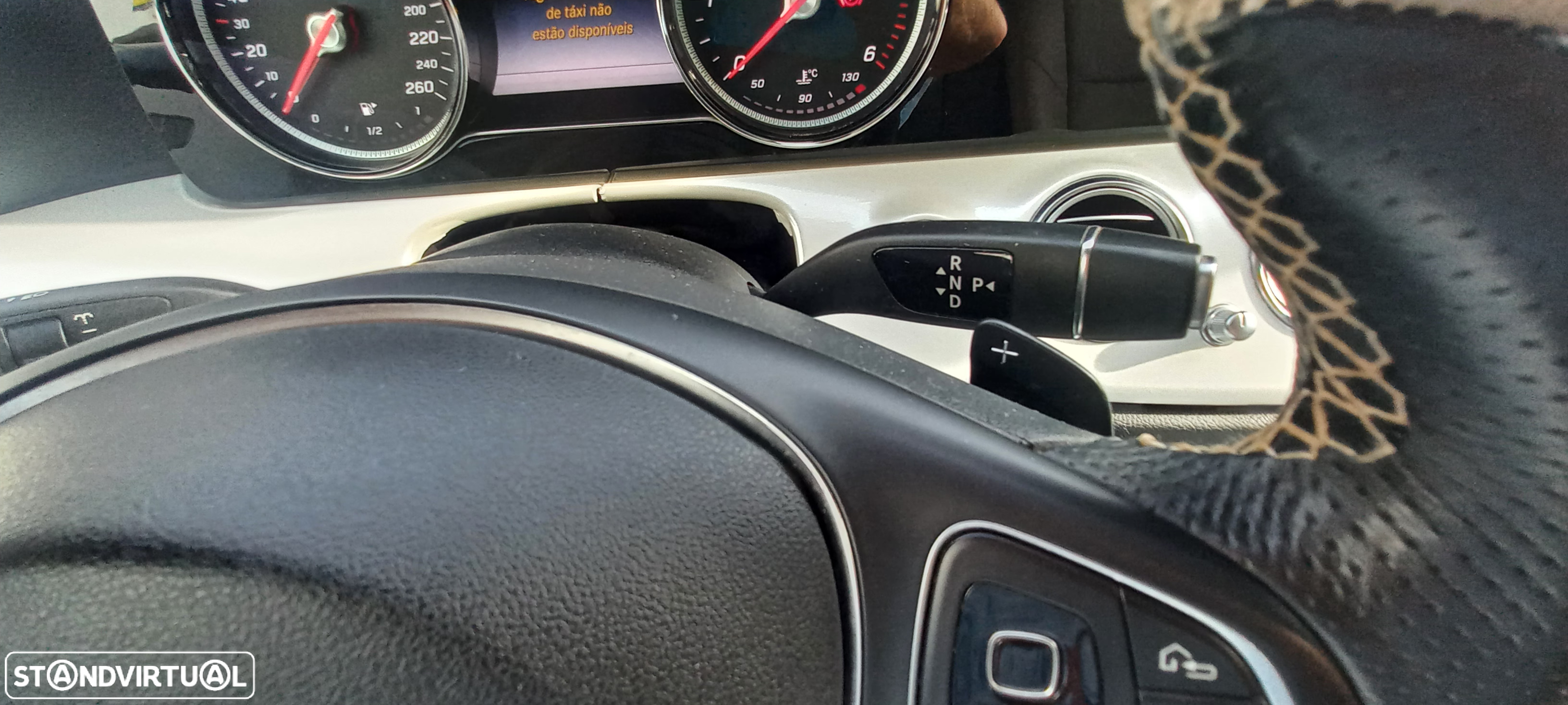 Mercedes-Benz E 200 d AMG Line - 41