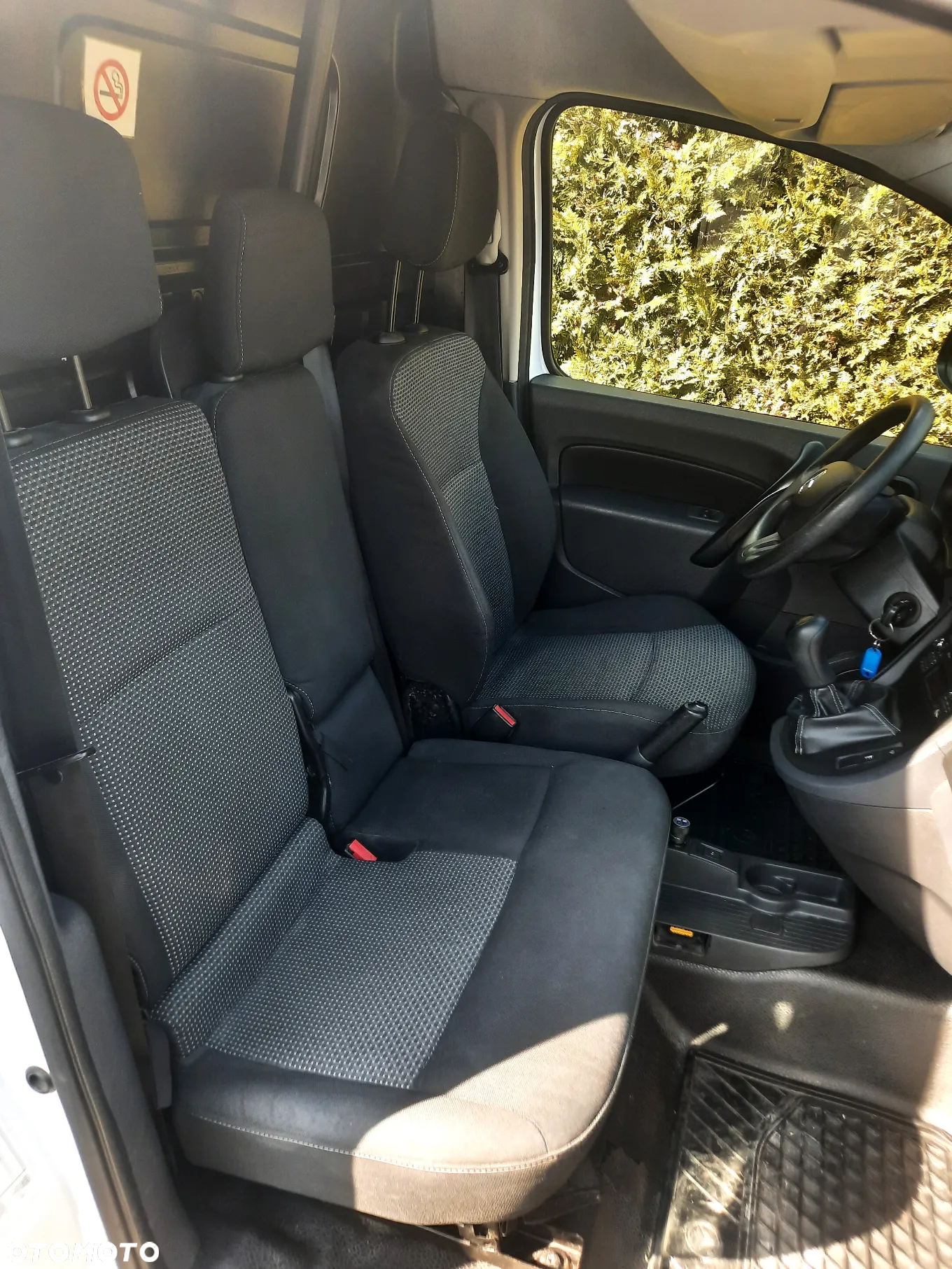 Mercedes-Benz Citan W415 Tourer 1,5 108 CDI 75KM - 9