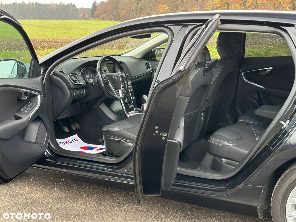 Volvo V40 D2 RDesign - 17