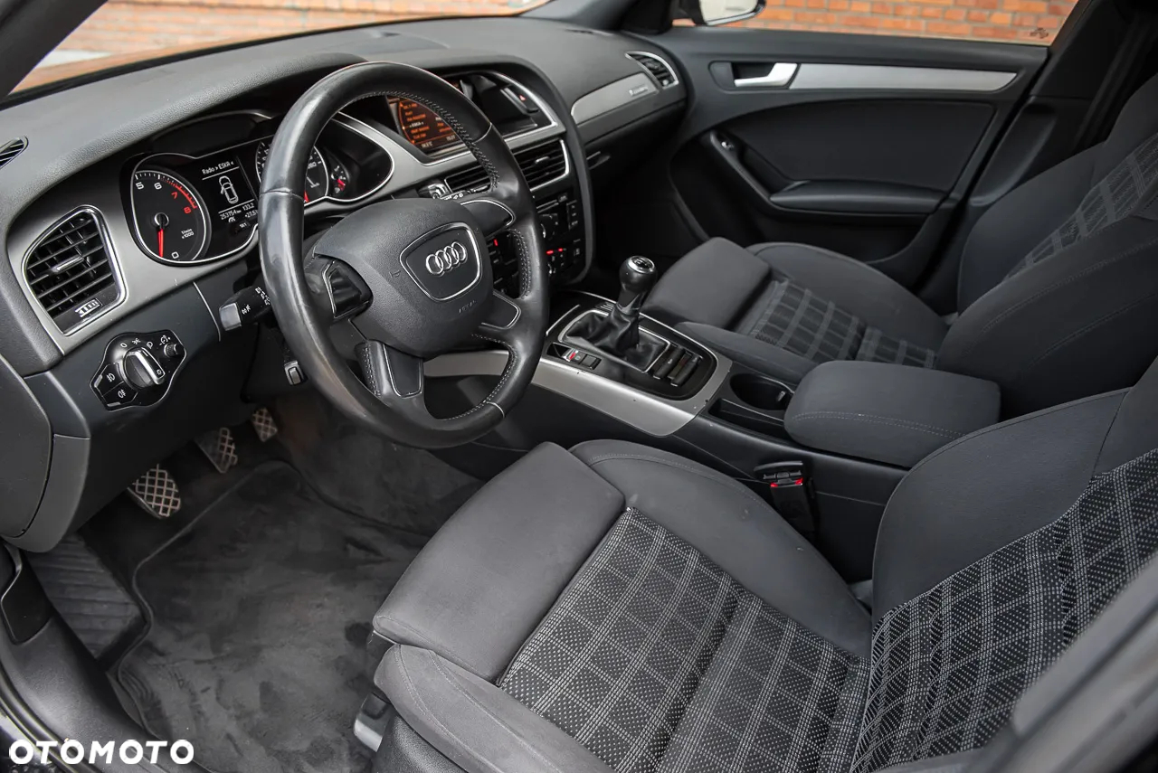 Audi A4 Avant 2.0 TFSI quattro S line Sportpaket - 15