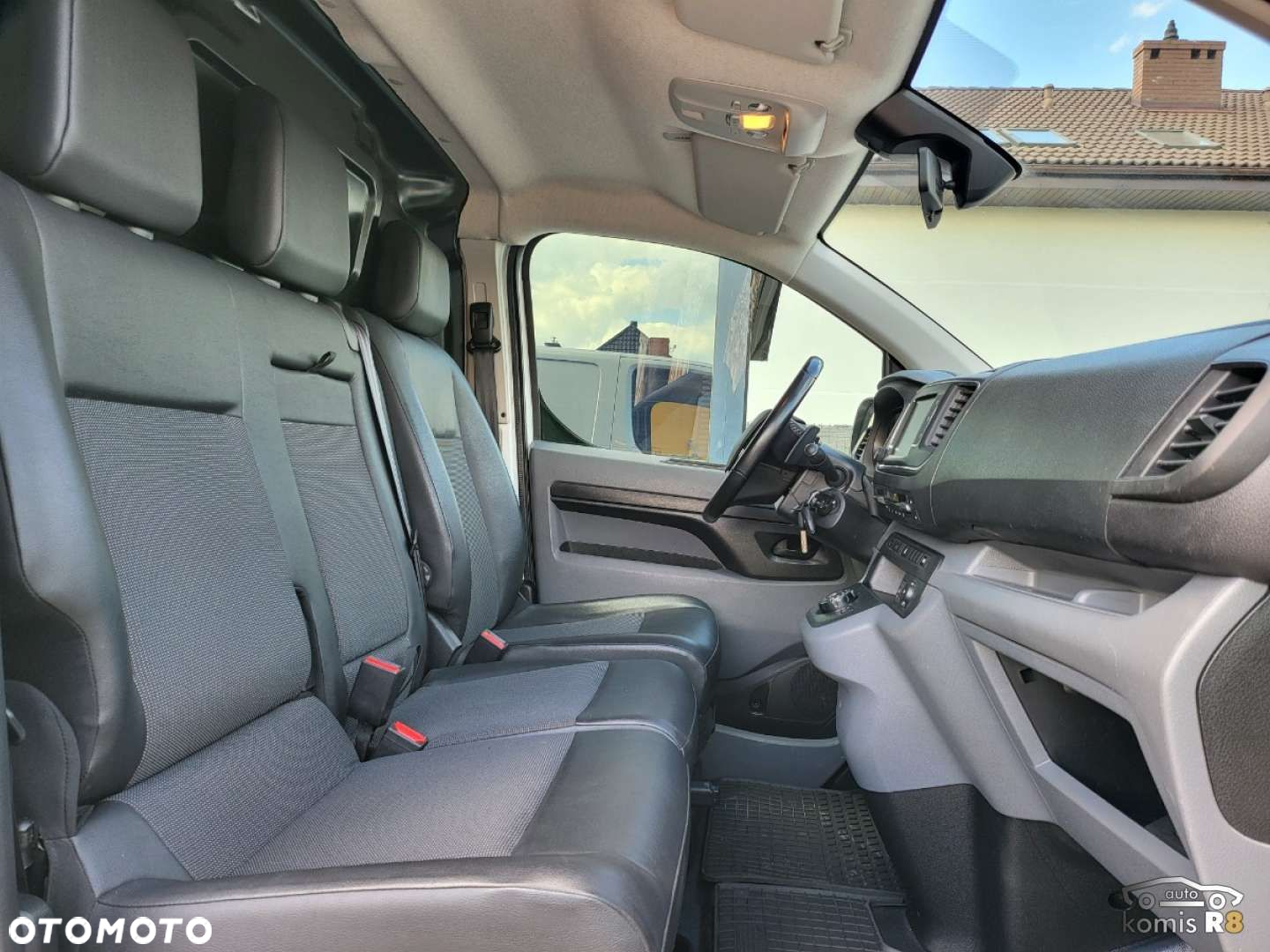 Opel Vivaro - 22