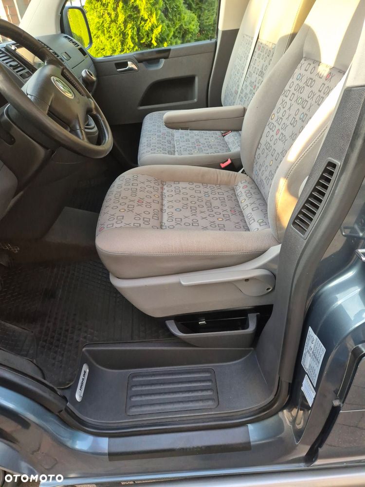 Volkswagen Transporter L2H1 Mixt - 19