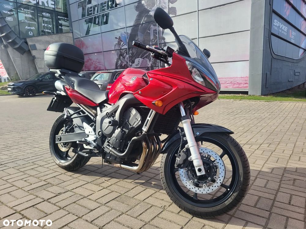 Yamaha FZ6 - 2