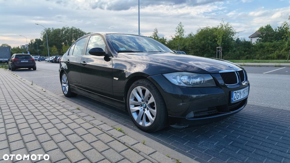 BMW Seria 3 320d - 10