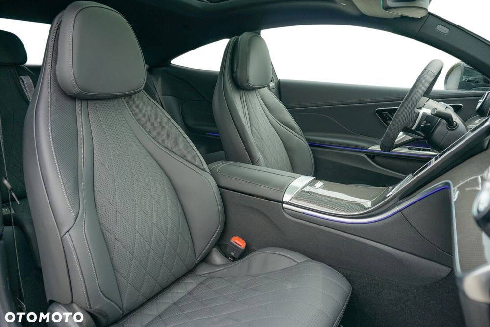 Mercedes-Benz CLE - 9