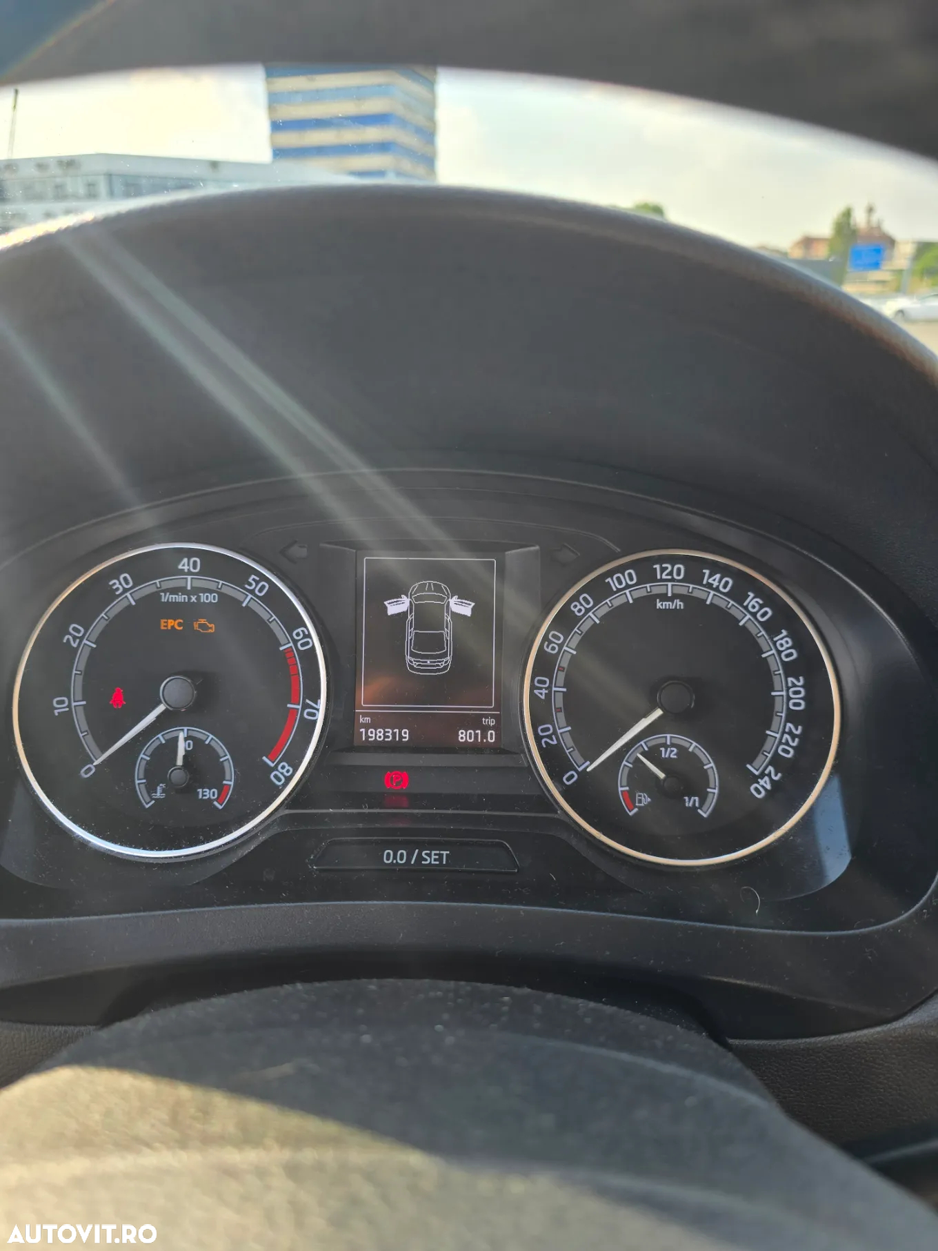 Skoda RAPID - 25