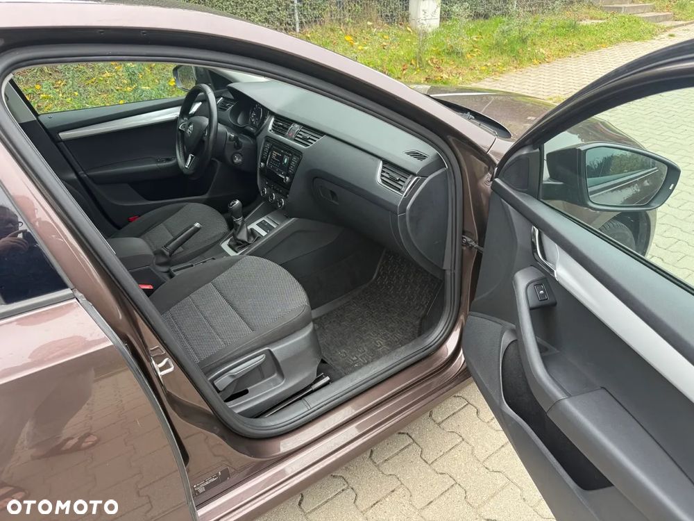 Skoda Octavia 1.6 TDI Ambition - 26