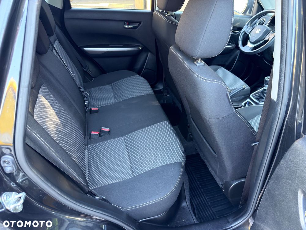 Suzuki Vitara 1.4 Boosterjet SHVS Premium 2WD - 27