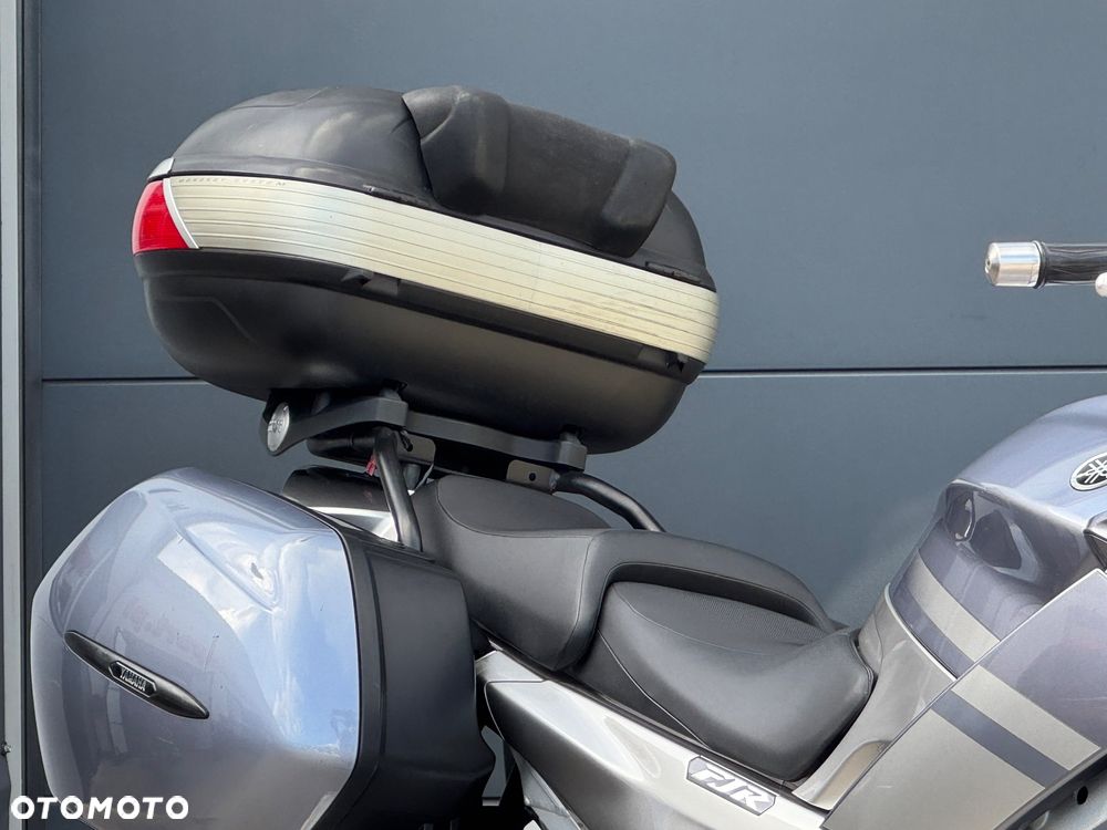 Yamaha FJR - 3