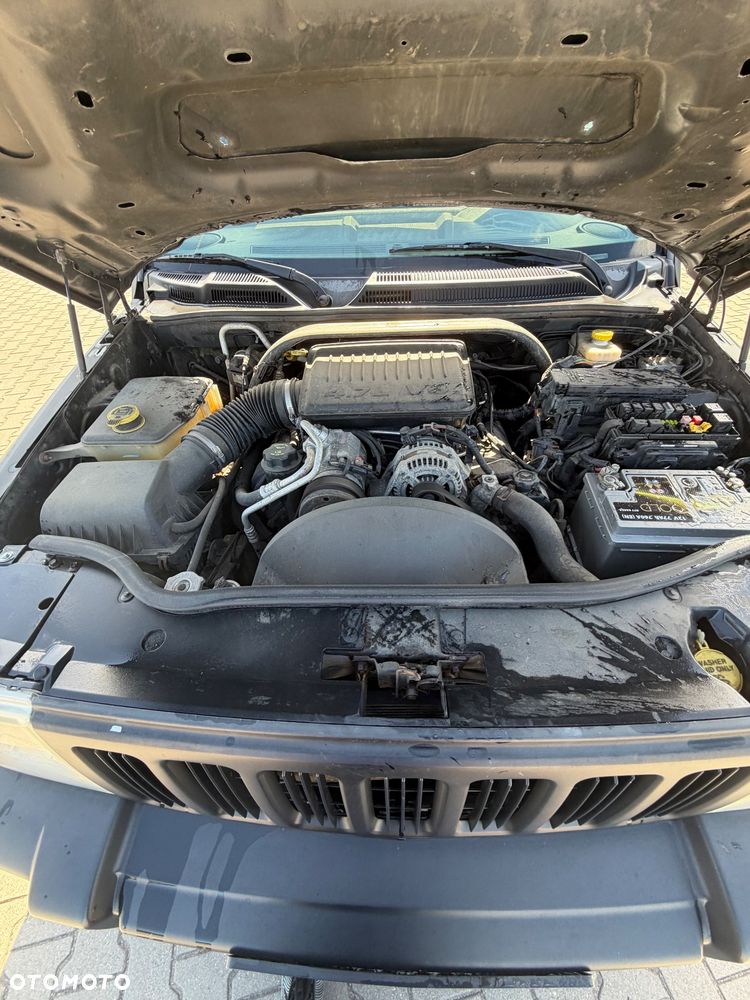 Jeep Commander 4.7 Automatik - 9