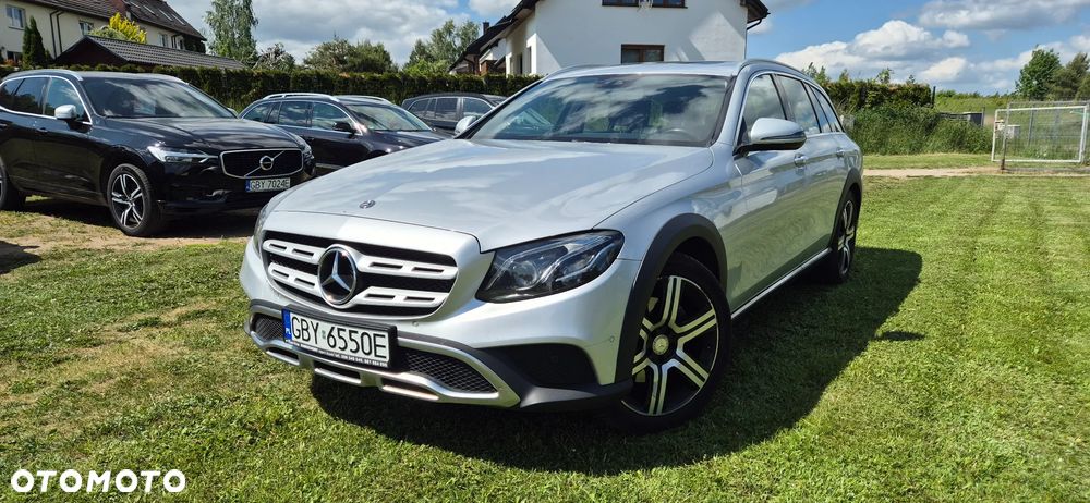Mercedes-Benz Klasa E 220 d 4Matic 9G-TRONIC