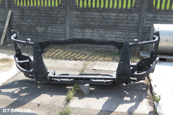 RENAULT gama K stelaż zderzaka