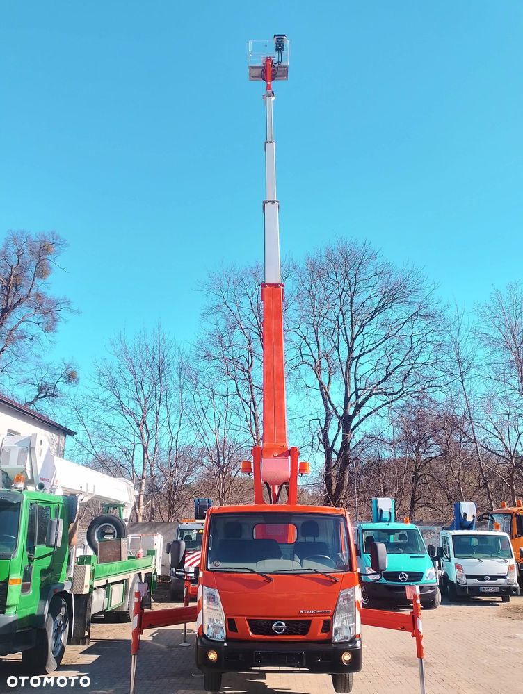 Nissan Podnośnik Koszowy Zwyżka Palfinger 210Bk 21 Metrów 16 w bok ! PILOT NA KABLU!! UDT !! Kosz 1000V Izolowany Jak Wumag Ruthmann Gsr - 15