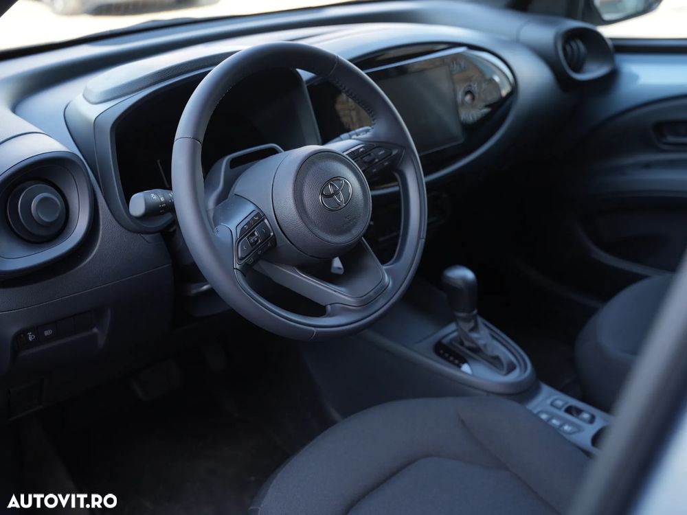 Toyota Aygo X - 15