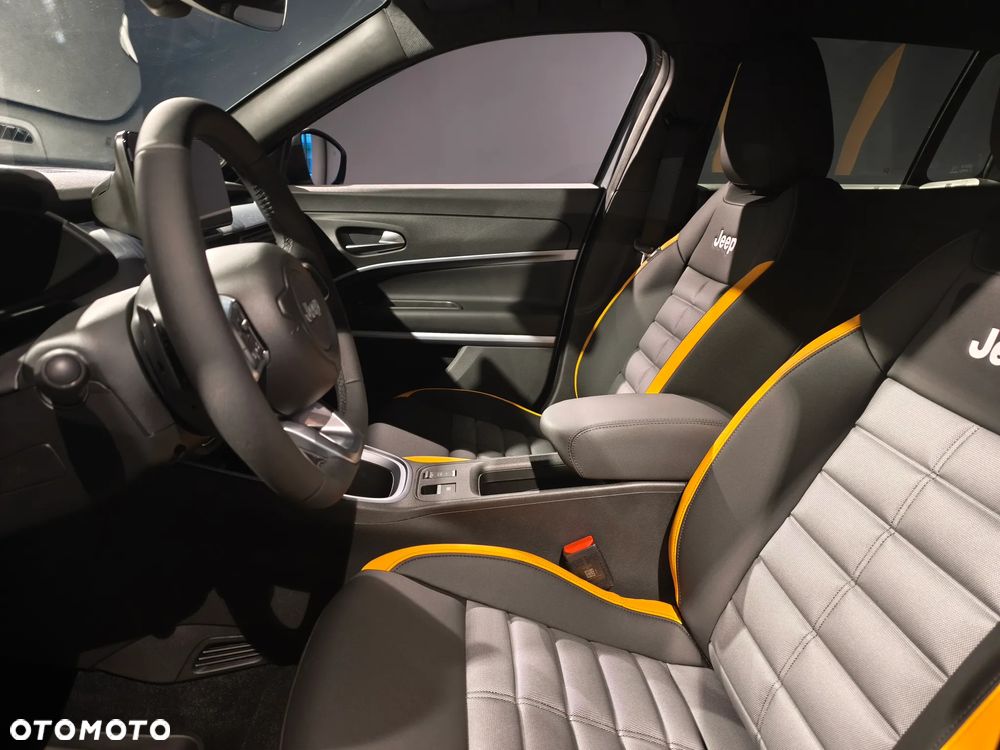 Jeep Avenger 1.2 T3 mHEV The North Face 4xe eDCT6 - 6